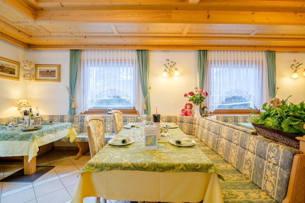 Albergo Genzianella Rocca Pietore Zewnętrze zdjęcie
