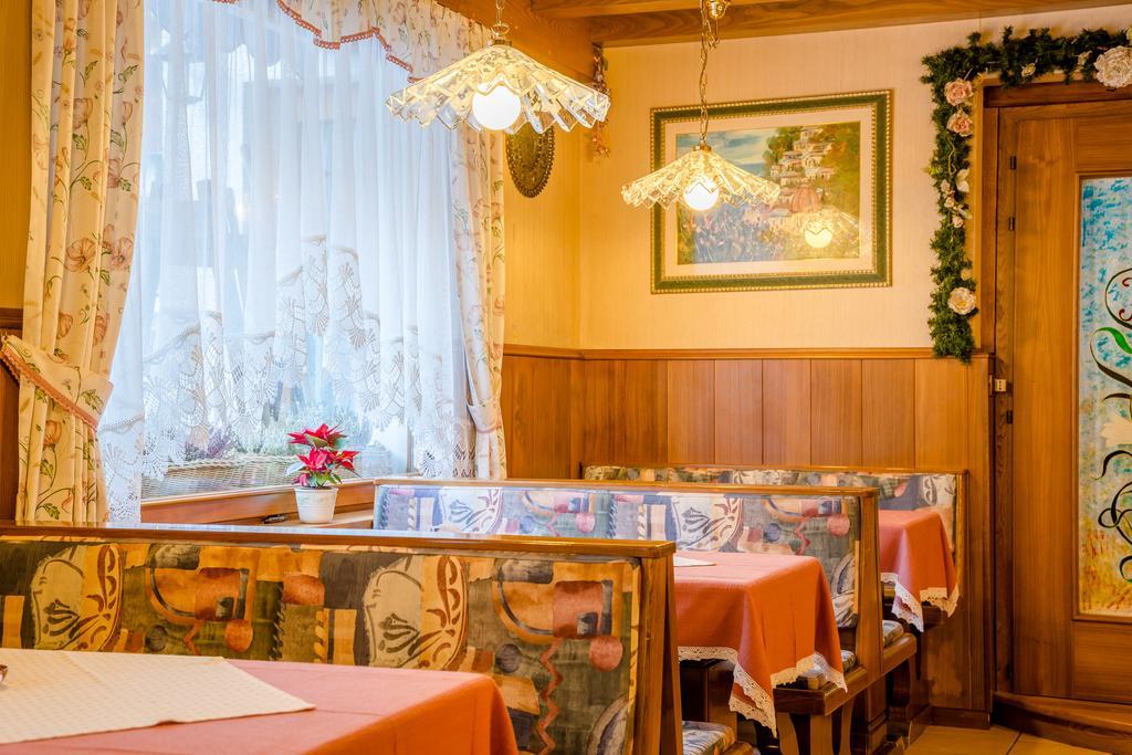 Albergo Genzianella Rocca Pietore Zewnętrze zdjęcie